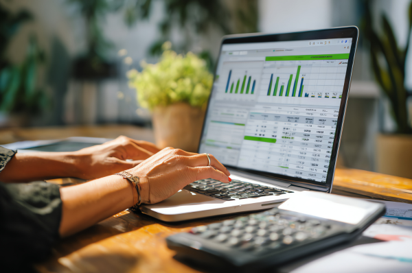 Victoria IA – Software Inteligente para Permisos de Trabajo y ATS